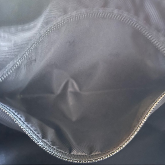 Lauren Ralph Lauren Purse Black Patent Leather Lined Inside and Outside Pockets - Picture 10 of 13